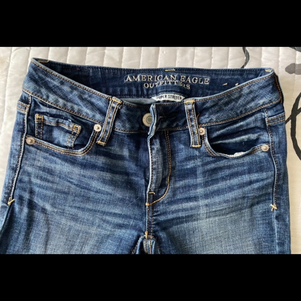 👖AMERICAN EAGLE skinny jeans size 0🦅